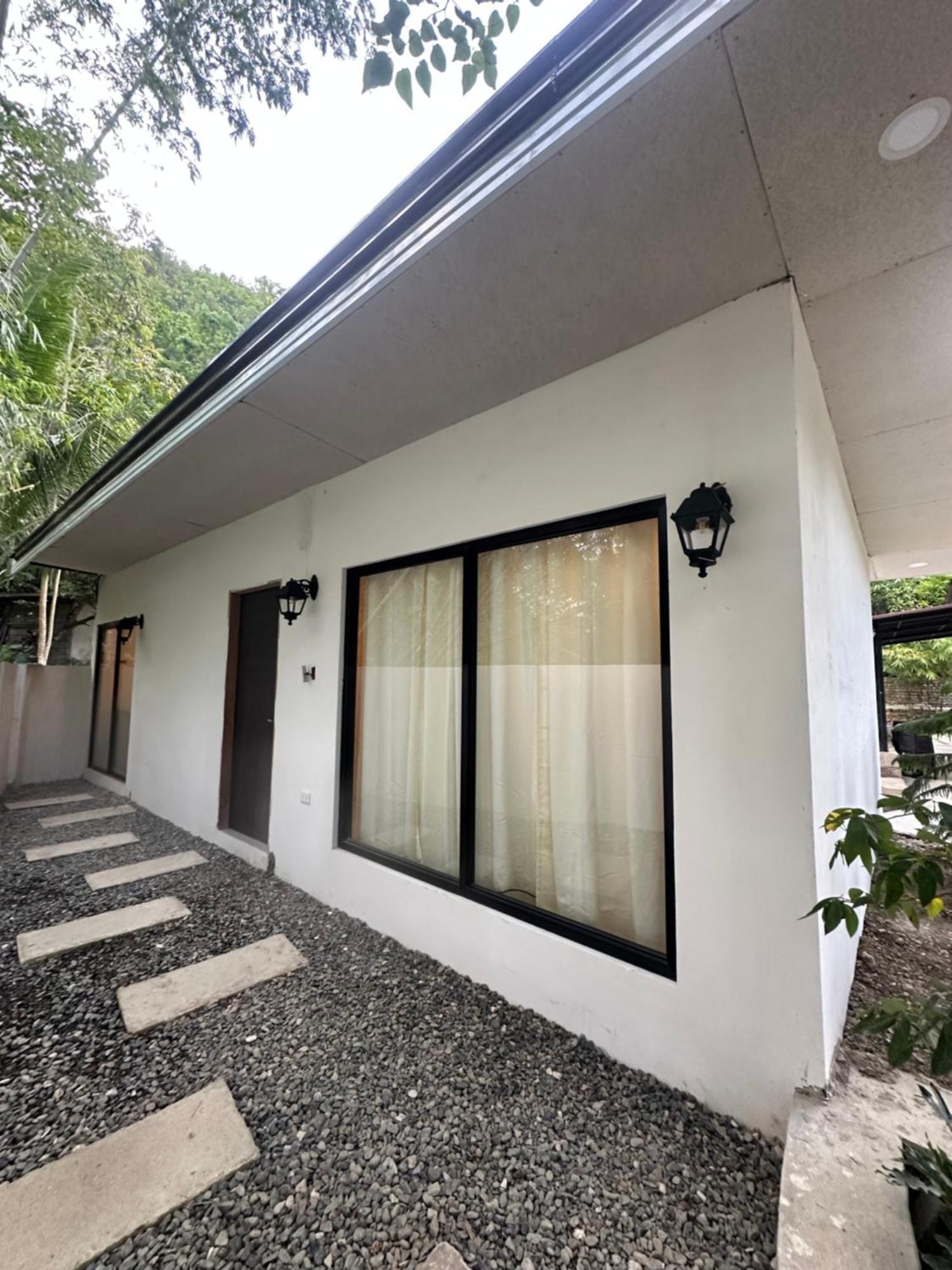 Villa Del Sol 1 Barkada Rooms Carcar Экстерьер фото